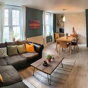 apt-creekside.brighton-hotels-england.com/